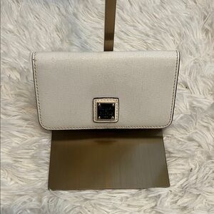 Chic Cream Women's cell phone Wallet